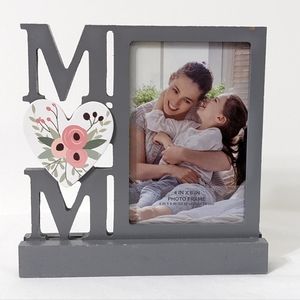 MOM Wood Picture Frame (7.5 IN x 7.6 IN), NWT